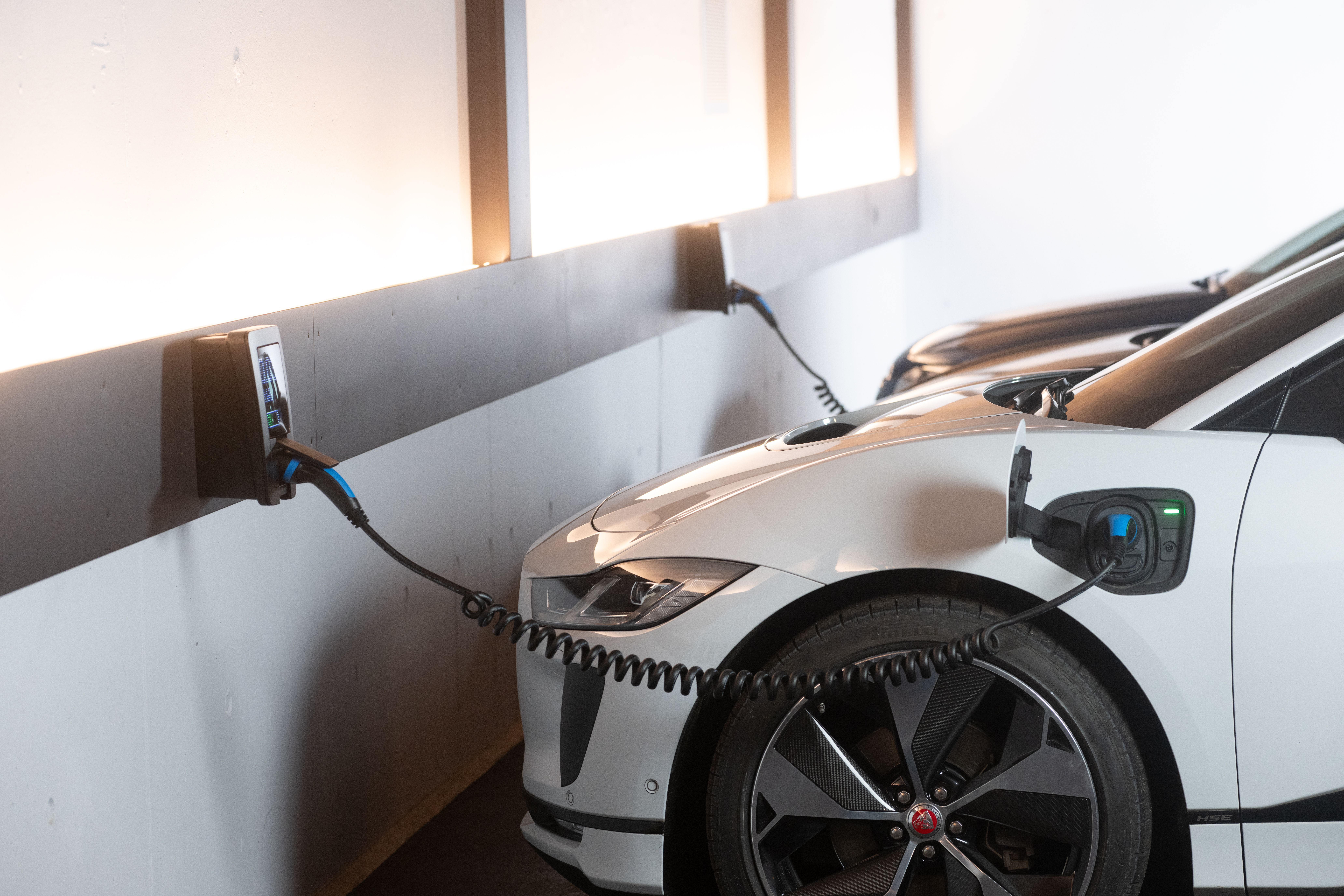 Industrieverband Charger kritisiert: Genehmigungsfreiheit von Wallboxen uneinheitlich geregelt