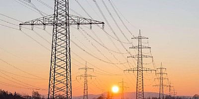 „Bremsklotz für die Energiewende“ – EB-SIM warnt vor Netzanschluss-Reform