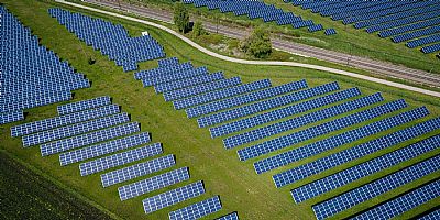 18-Megawatt-Freiflächen-PV-Anlage entsteht in Köln