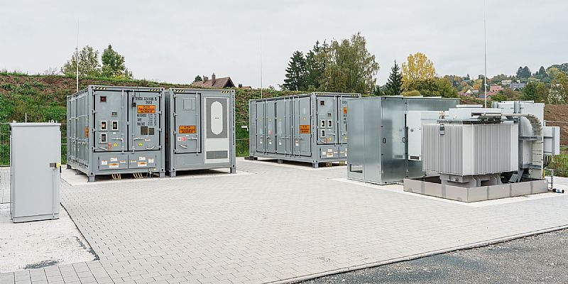 Studie sieht weiter Bedarf für Gaskraftwerke trotz wachsender Speicherflotte