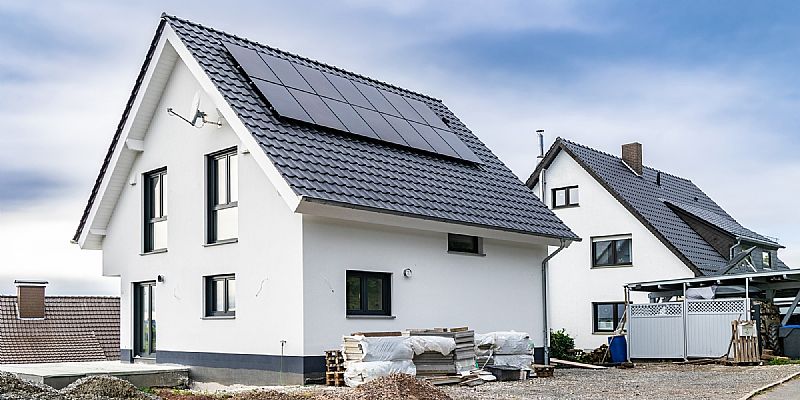 Dena-Gebäudereport: Wärmepumpen und Batteriespeicher legen zu